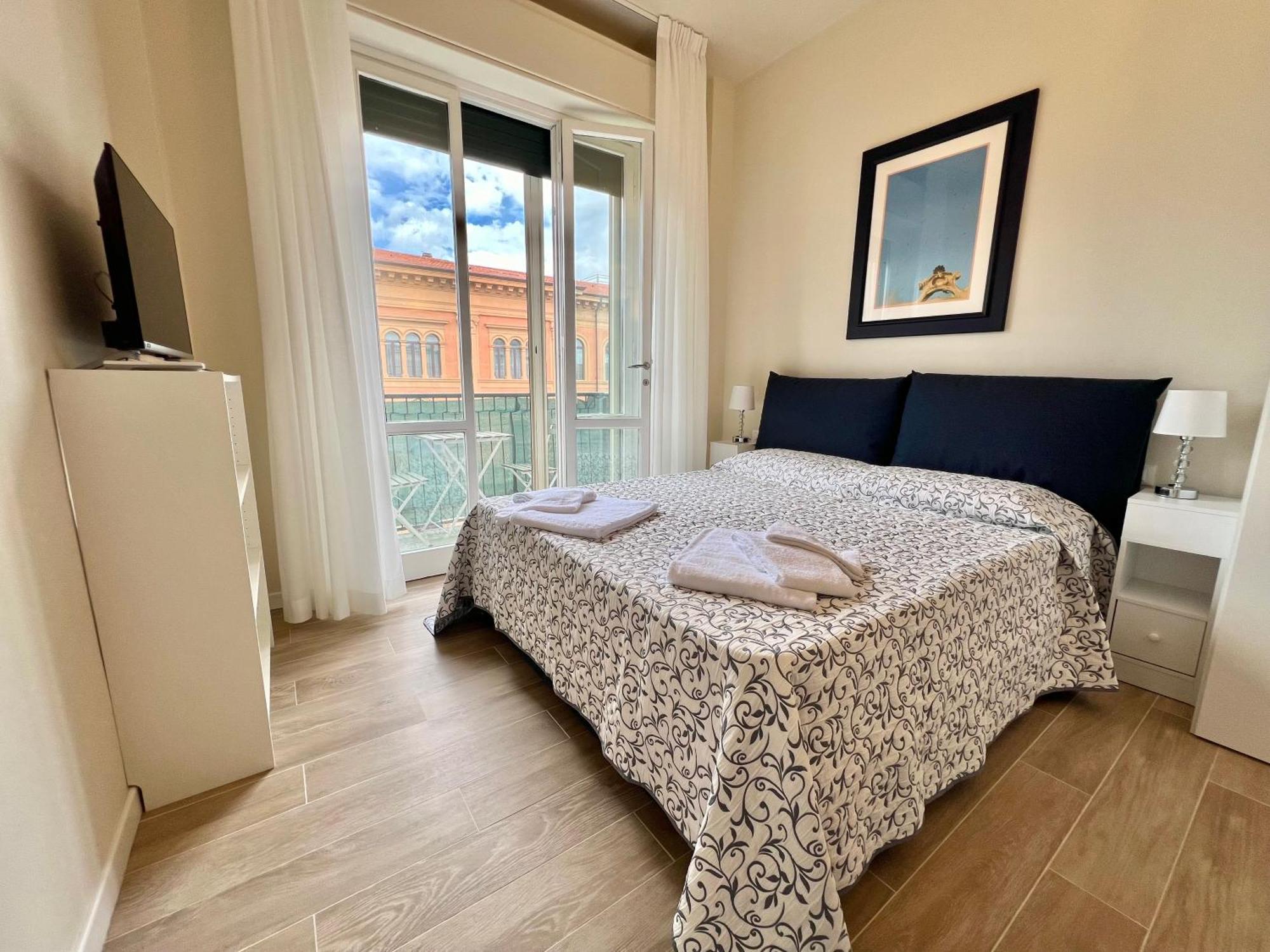 F&F Rooms Πίζα Εξωτερικό φωτογραφία