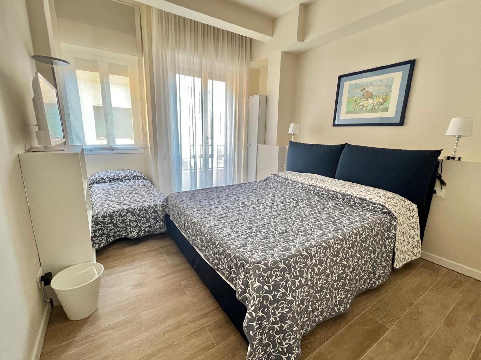 F&F Rooms Πίζα Εξωτερικό φωτογραφία